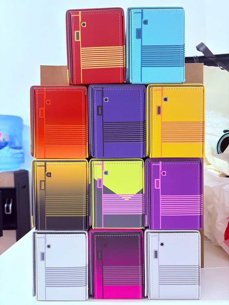 Scatola porta carte Pokémon Ps - Gaming Console Box recensione e prezzo